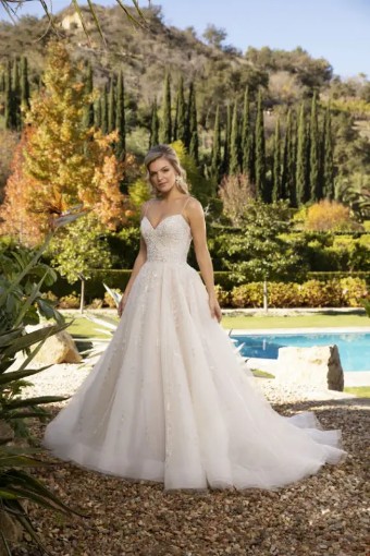 Casablanca Bridal 2389 #0 default Ivory/Nude/Silver thumbnail