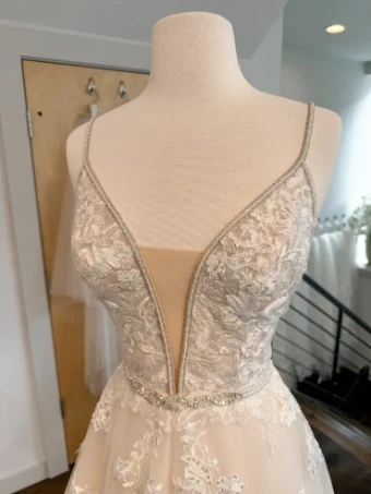 Martin Thornburg #218223 #2 Ivory/Moscato thumbnail