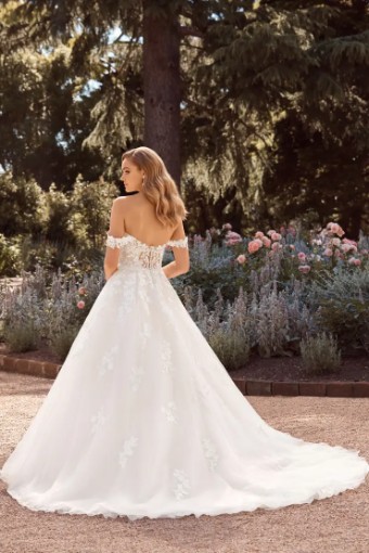 Sophia Tolli Y22177 #1 White thumbnail