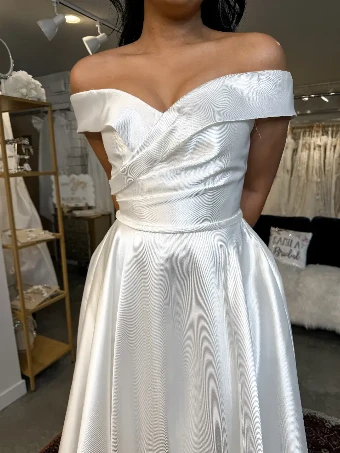 Samila Bridal Collection B334 #9 Off White thumbnail