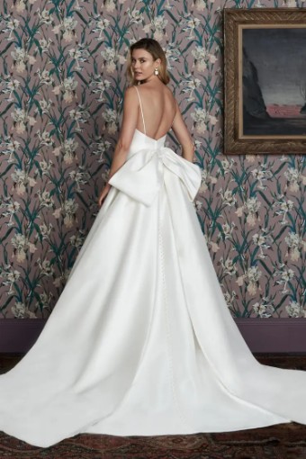 Justin Alexander Signature 99142 #2 Nude/Ivory thumbnail