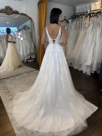 Martin Thornburg #219215-0 #1 default Ivory thumbnail