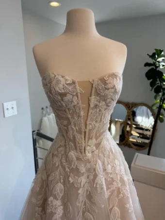 Justin Alexander #JA275 #1 Vintage Rose/Ivory/Latte thumbnail