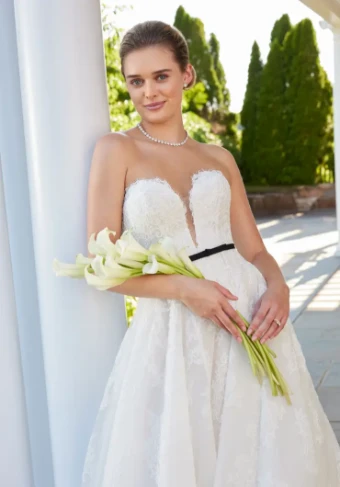 Morilee 2743 #7 Ivory/Sand/Honey thumbnail