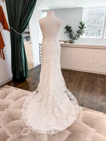 Martin Thornburg #119284W with overskirt #12 Ivory thumbnail