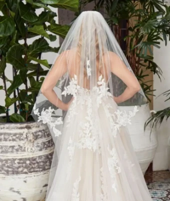 Beloved by Casablanca Callista Veil - Special Order #0 default Ivory thumbnail