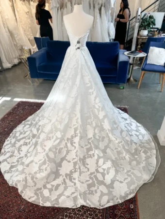 La Premiere 23240 Savannah - Petite Hem #3 default Nude/Ivory thumbnail