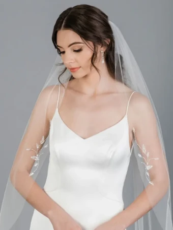 Private Label Fable Veil - Discontinued #1 default Ivory thumbnail