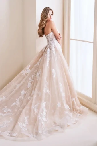 Martin Thornburg #Shiva #2 Ivory/Light Petal thumbnail