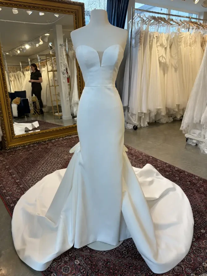 Justin Alexander - JA306 | Seattle Bridal Rack