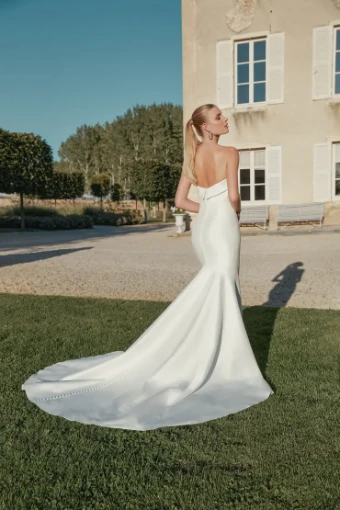 Sincerity Bridal #Charlotte #2 Ivory thumbnail