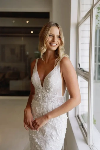 La Premiere #23188 Oceana #3 Nude/Ivory thumbnail