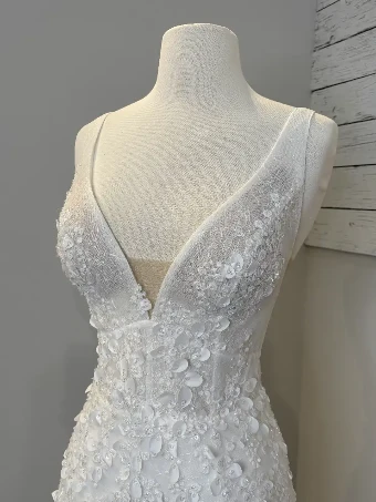 La Premiere #23188 Oceana #6 Nude/Ivory thumbnail