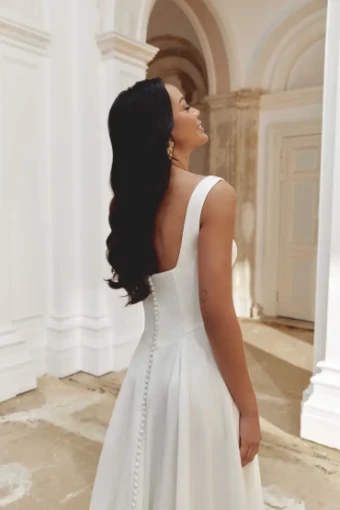 Sincerity Bridal #Debbie (No Slit Version) #5 Ivory thumbnail