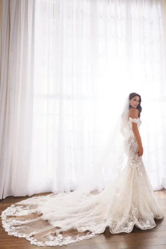 Martin Thornburg #Camille #2 default Diamond White thumbnail