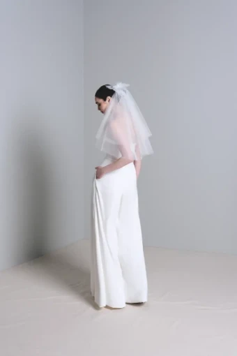 Justin Alexander Dorothy Veil #0 default Ivory thumbnail