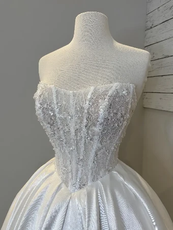 Samila Bridal Collection B386 #6 Off White thumbnail