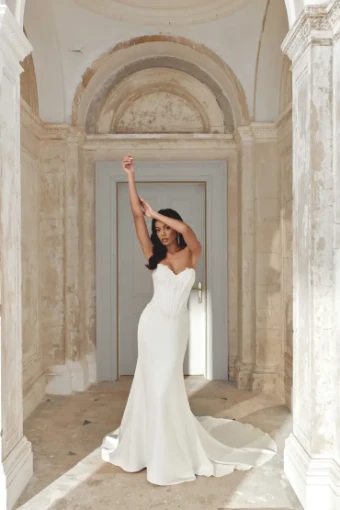 Sincerity Bridal #Zara (Zipper Version) #3 Ivory thumbnail