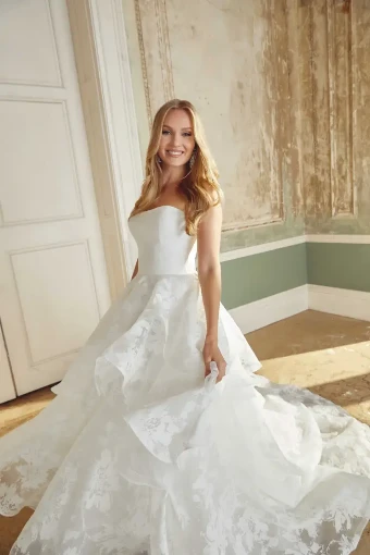 Sincerity Bridal #Maren (Zipper Version) #1 Ivory thumbnail