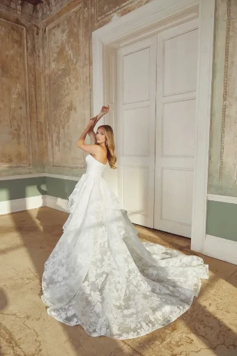 Sincerity Bridal #Maren (Zipper Version) #5 Ivory thumbnail