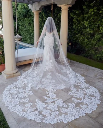 Casablanca Bridal Angie Veil - Special Order #0 default Ivory thumbnail