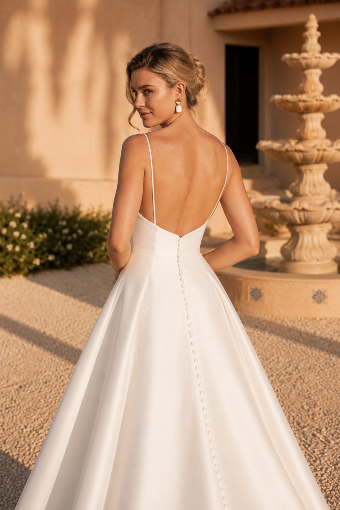 Justin Alexander Signature #99142 - Bow is detchable #2 default Nude/Ivory thumbnail