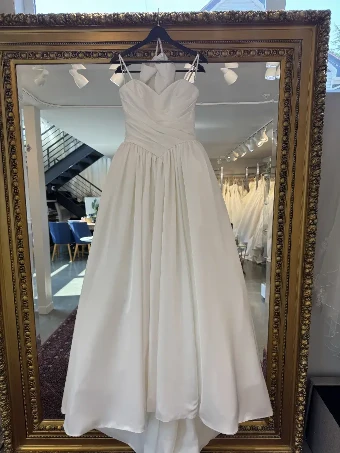 Justin Alexander #JA357 with floating sleeves #0 default Ivory thumbnail