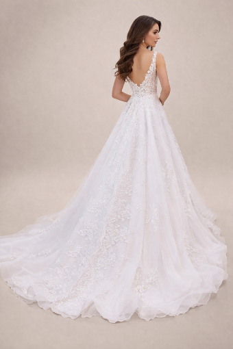 Martin Thornburg #220263 #4 Ivory/Vanilla thumbnail