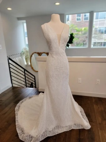 Enchanting by Mon Cheri E2504 #0 default Diamond White thumbnail