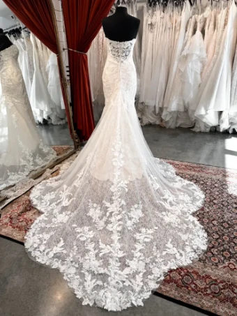 Sophia Tolli Y22050 #7 Ivory/Magnolia thumbnail