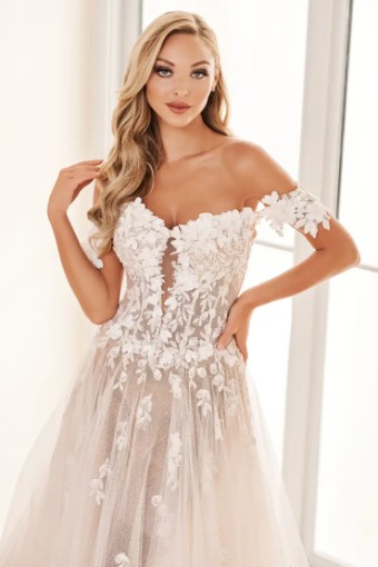 Enchanting by Mon Cheri E2528 #1 Diamond White thumbnail